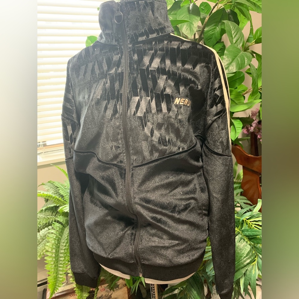 Nerdy Valour tracksuit top